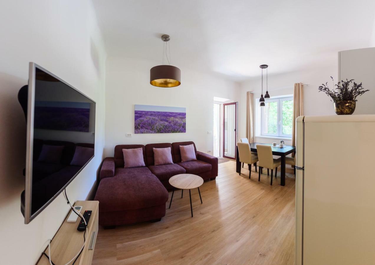 Franckina Hisa Apartment Izola Luaran gambar
