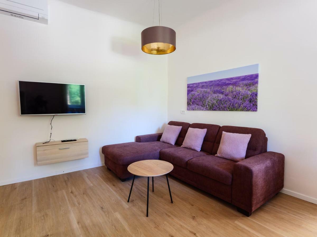 Franckina Hisa Apartment Izola Luaran gambar