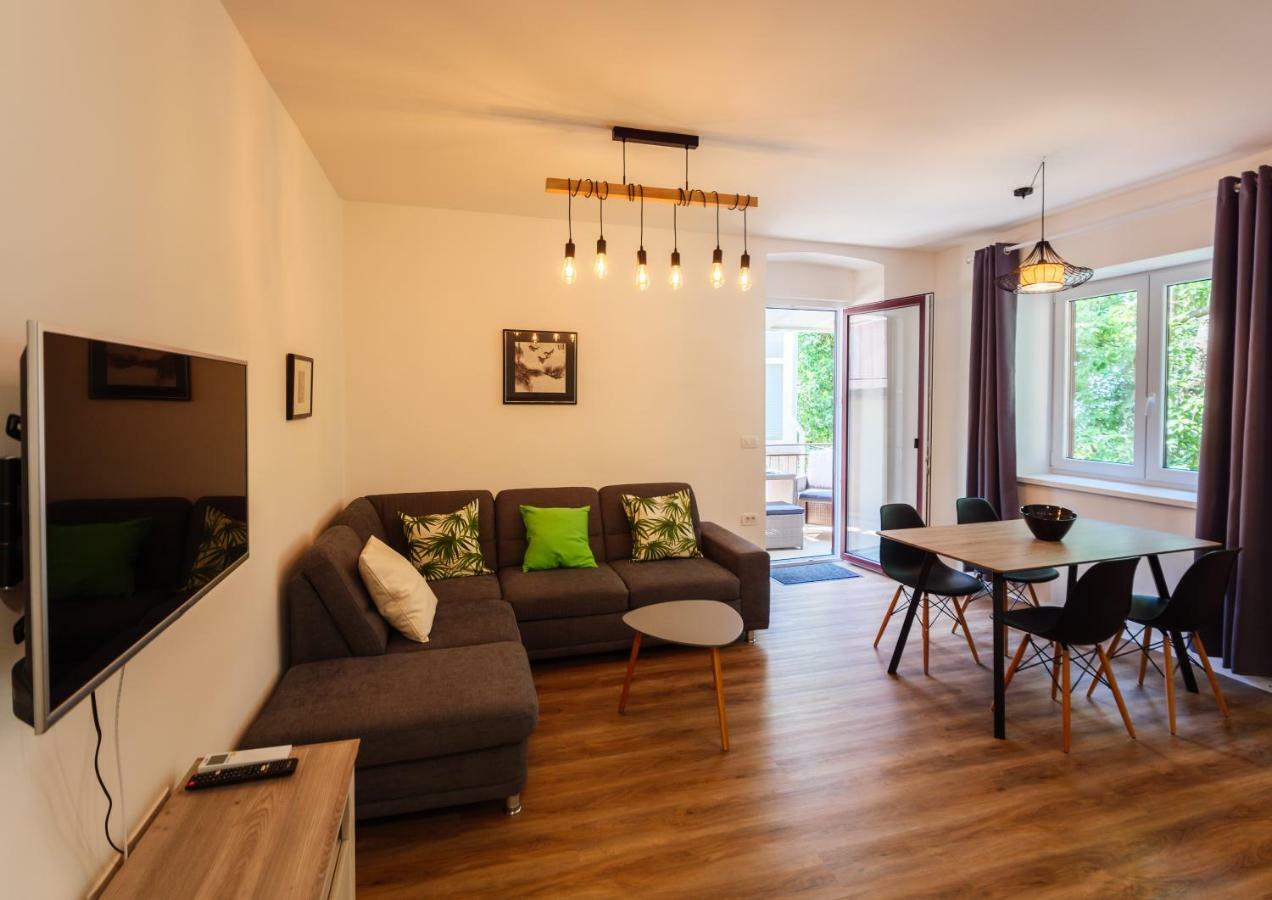 Franckina Hisa Apartment Izola Luaran gambar
